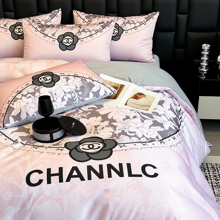 91家纺网 家纺一手货源 找家纺 奥汀洛家纺 2026新款轻奢数码印花冰丝四件套 香蜜