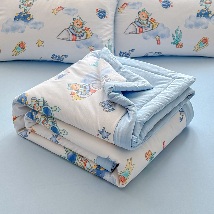 91家纺网 家纺一手货源 找家纺 优卡迪家纺馆 2026春夏新款针织棉双层纱夏被夏凉被空调被四件套【下载文件夹包含买家秀】 遨游