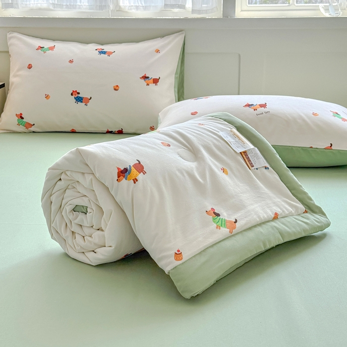 91家纺网 家纺一手货源 找家纺 优卡迪家纺馆 2026春夏新款针织棉双层纱夏被夏凉被空调被四件套【下载文件夹包含买家秀】 守望