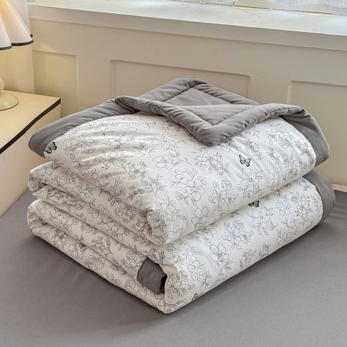 91家纺网 家纺一手货源 找家纺 优卡迪家纺馆 2026春夏新款针织棉双层纱夏被夏凉被空调被四件套【下载文件夹包含买家秀】 梦蝶