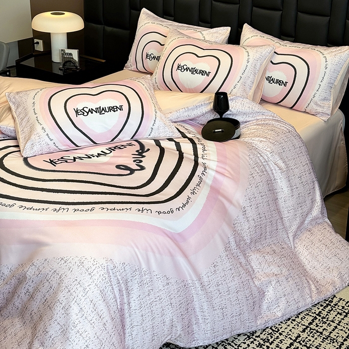 91家纺网 家纺一手货源 找家纺 奥汀洛家纺 2026新款轻奢数码印花冰丝四件套 艳色