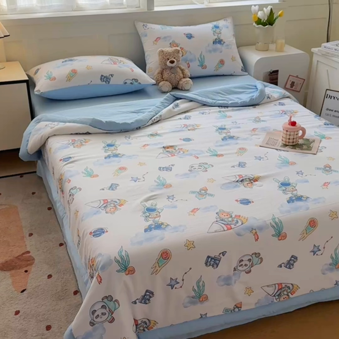 91家纺网 家纺一手货源 找家纺 优卡迪家纺馆 2026春夏新款针织棉双层纱夏被夏凉被空调被四件套【下载文件夹包含买家秀】 遨游