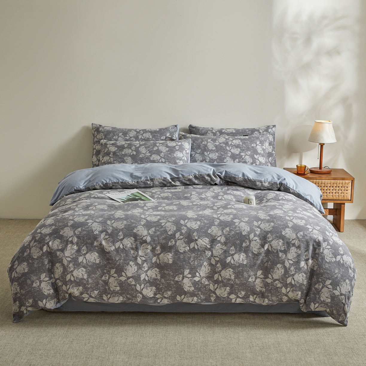 91家纺网 家纺一手货源 找家纺 乐家毛巾被（工厂自产自销） 2026新款40s全棉纯棉色织提花四件套 兰庭浅影