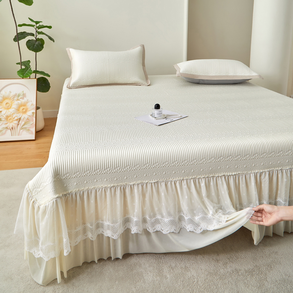 91家纺网 家纺一手货源 找家纺 （总）瑞禾家纺 2026新款A类凉感豆豆床裙款凉席三件套-系列五