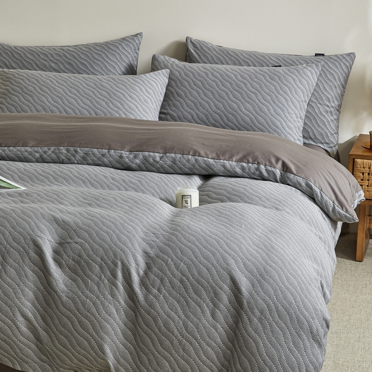 91家纺网 家纺一手货源 找家纺 乐家毛巾被（工厂自产自销） 2026新款40s全棉纯棉色织提花四件套 蓝屿风眠