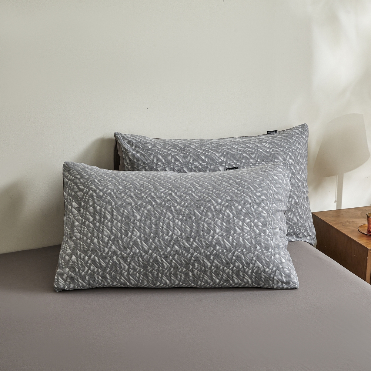 91家纺网 家纺一手货源 找家纺 乐家毛巾被（工厂自产自销） 2026新款40s全棉纯棉色织提花四件套 蓝屿风眠