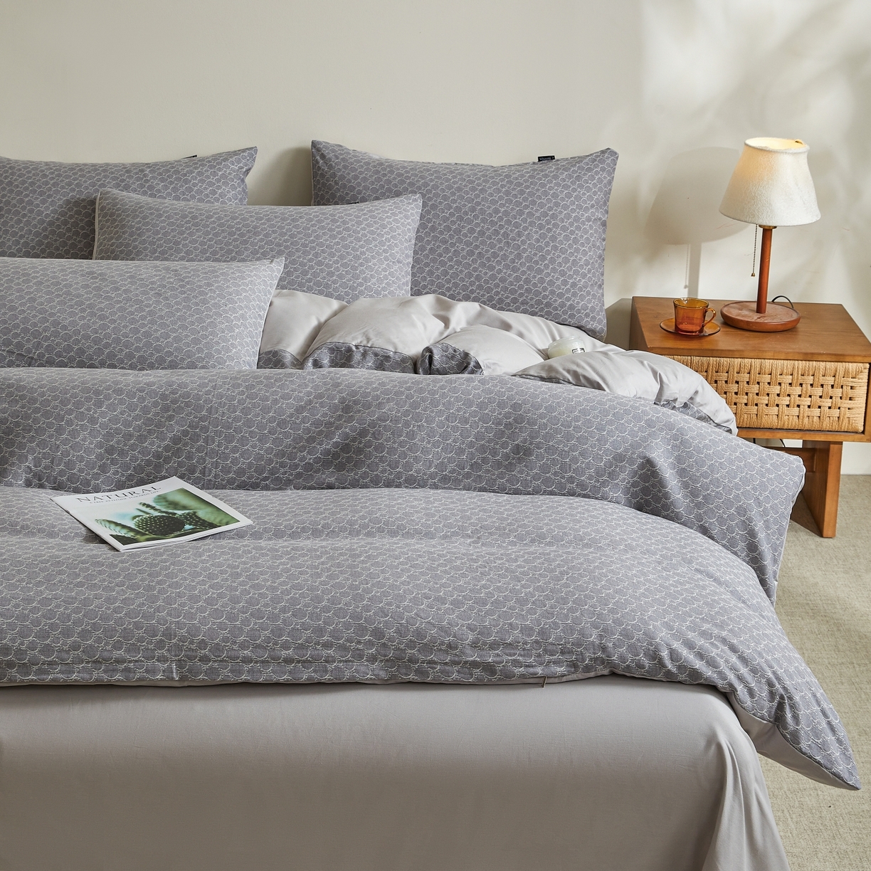 91家纺网 家纺一手货源 找家纺 乐家毛巾被（工厂自产自销） 2026新款40s全棉纯棉色织提花四件套 蓝韵清欢