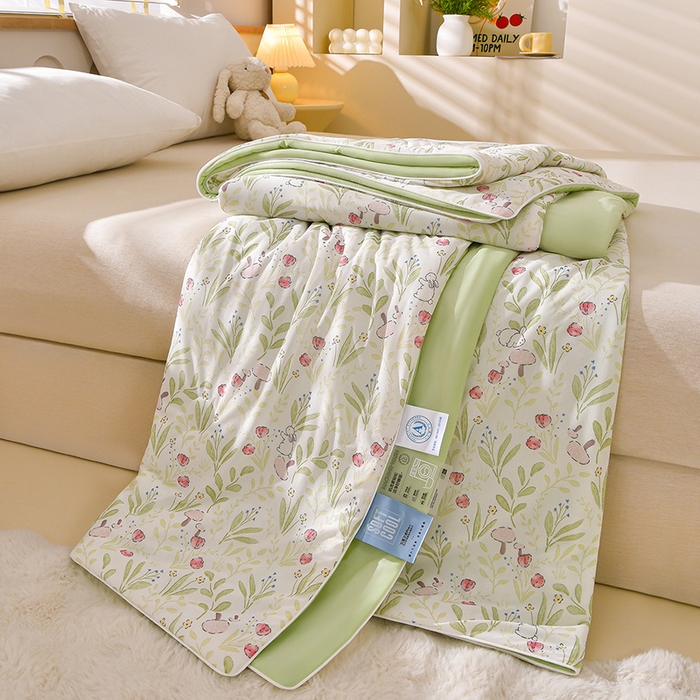 91家纺网 家纺一手货源 找家纺 叠派家纺 2026新款A类氨纶凉感丝夏被印花空调被西瓜夏凉被直播 花丛兔