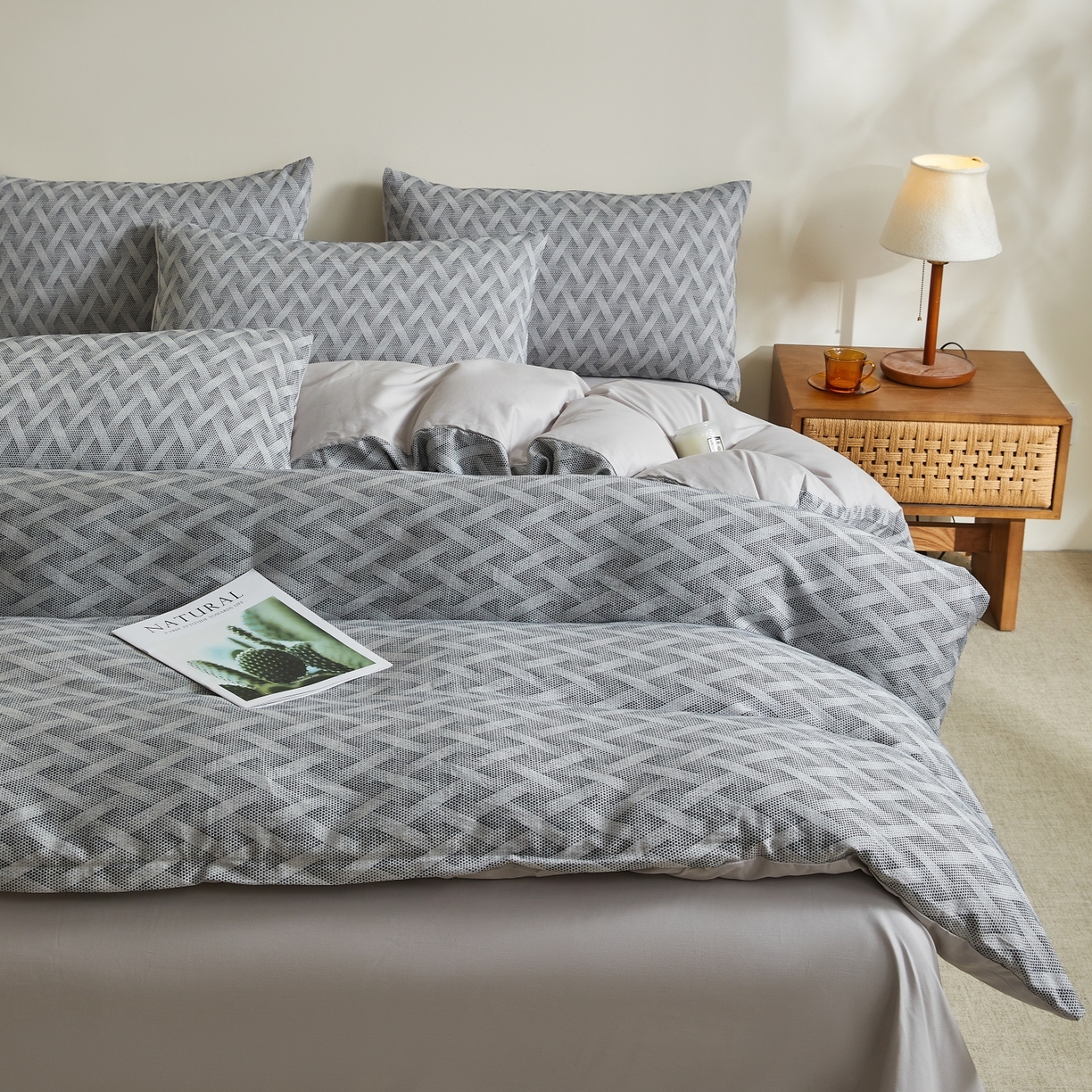 91家纺网 家纺一手货源 找家纺 乐家毛巾被（工厂自产自销） 2026新款40s全棉纯棉色织提花四件套 曼迪灰蓝