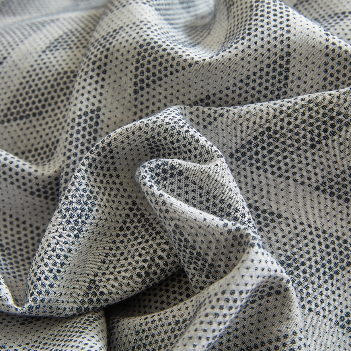 91家纺网 家纺一手货源 找家纺 乐家毛巾被（工厂自产自销） 2026新款40s全棉纯棉色织提花四件套 曼迪灰蓝