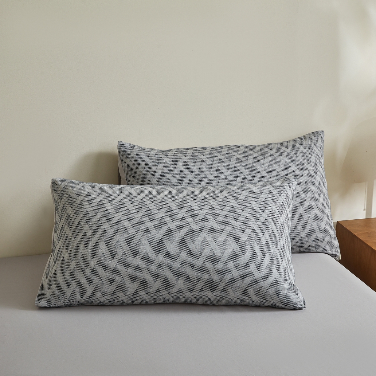 91家纺网 家纺一手货源 找家纺 乐家毛巾被（工厂自产自销） 2026新款40s全棉纯棉色织提花四件套 曼迪灰蓝