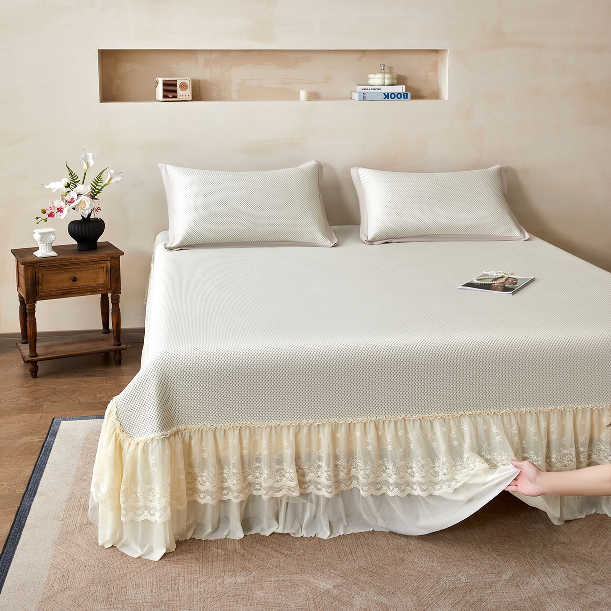 91家纺网 家纺一手货源 找家纺 （总）瑞禾家纺 2026新款A类凉感豆豆床裙款凉席三件套-系列四