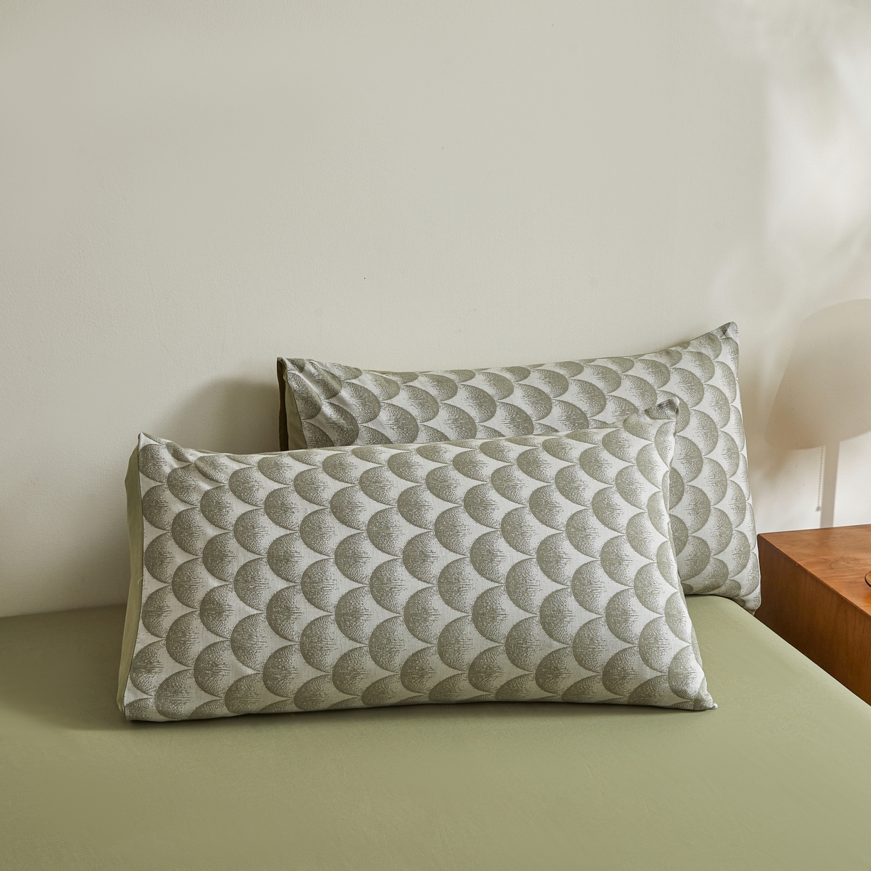 91家纺网 家纺一手货源 找家纺 乐家毛巾被（工厂自产自销） 2026新款40s全棉纯棉色织提花四件套 疏花浅韵