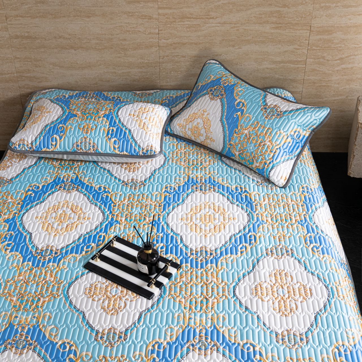 91家纺网 家纺一手货源 找家纺 yyds网供 2026新款9mm加厚艾草冰皮锦氨凉感乳胶席三件套空调水洗软席夏季凉席席子凉席 蓝金菱