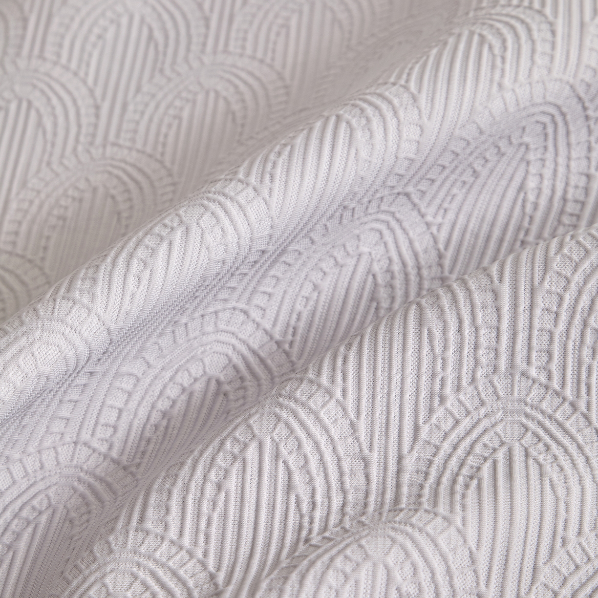 91家纺网 家纺一手货源 找家纺 瑞禾家纺 2026新款A类凉感豆豆床裙款凉席三件套-系列三 雾灰浪影