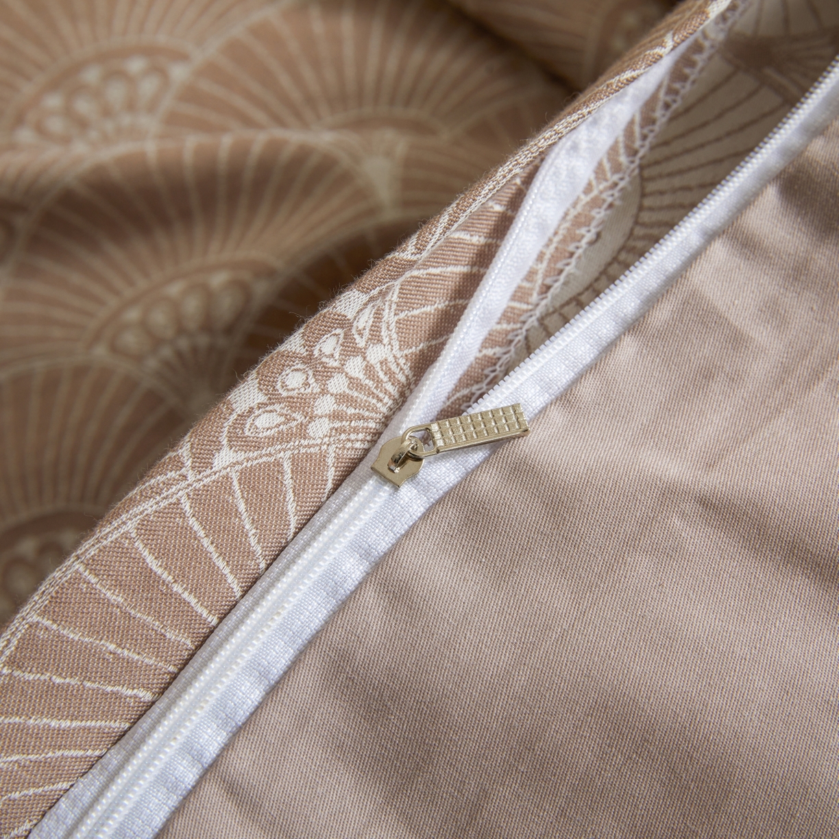 91家纺网 家纺一手货源 找家纺 乐家毛巾被（工厂自产自销） 2026新款40s全棉纯棉色织提花四件套 素槿清风