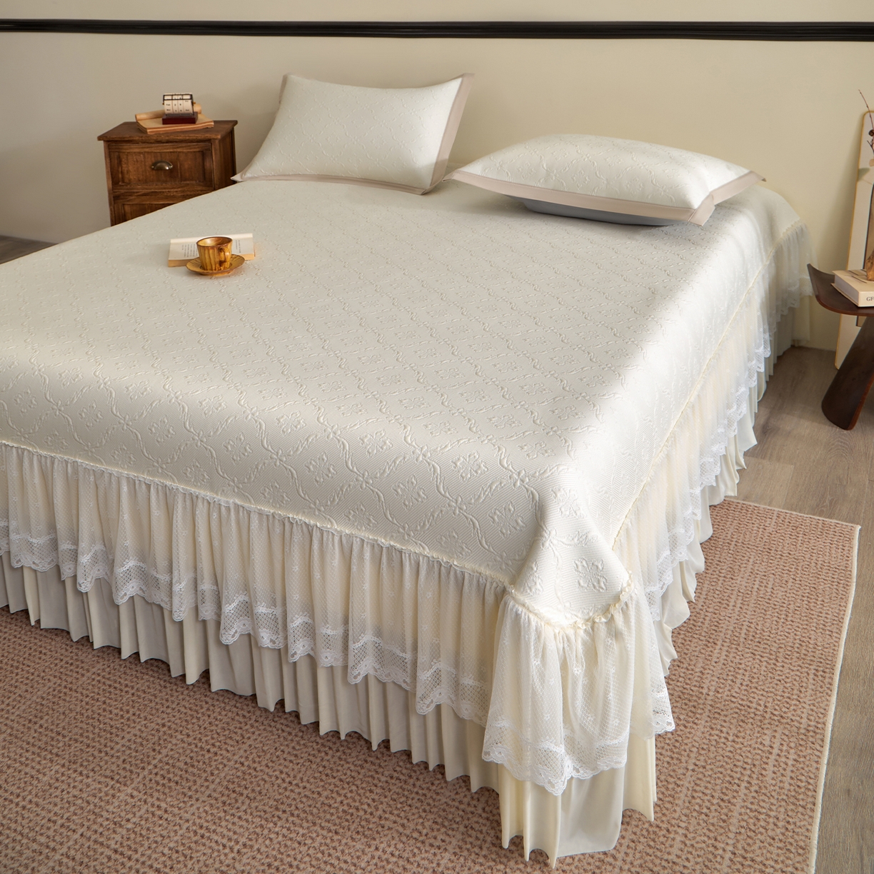 91家纺网 家纺一手货源 找家纺 （总）瑞禾家纺 2026新款A类凉感豆豆床裙款凉席三件套-系列二