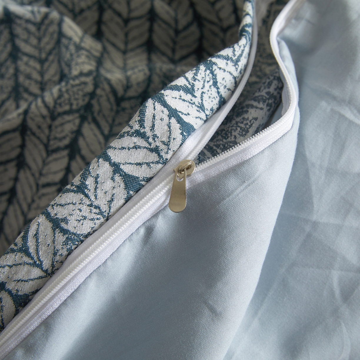 91家纺网 家纺一手货源 找家纺 乐家毛巾被（工厂自产自销） 2026新款40s全棉纯棉色织提花四件套 素穗静影