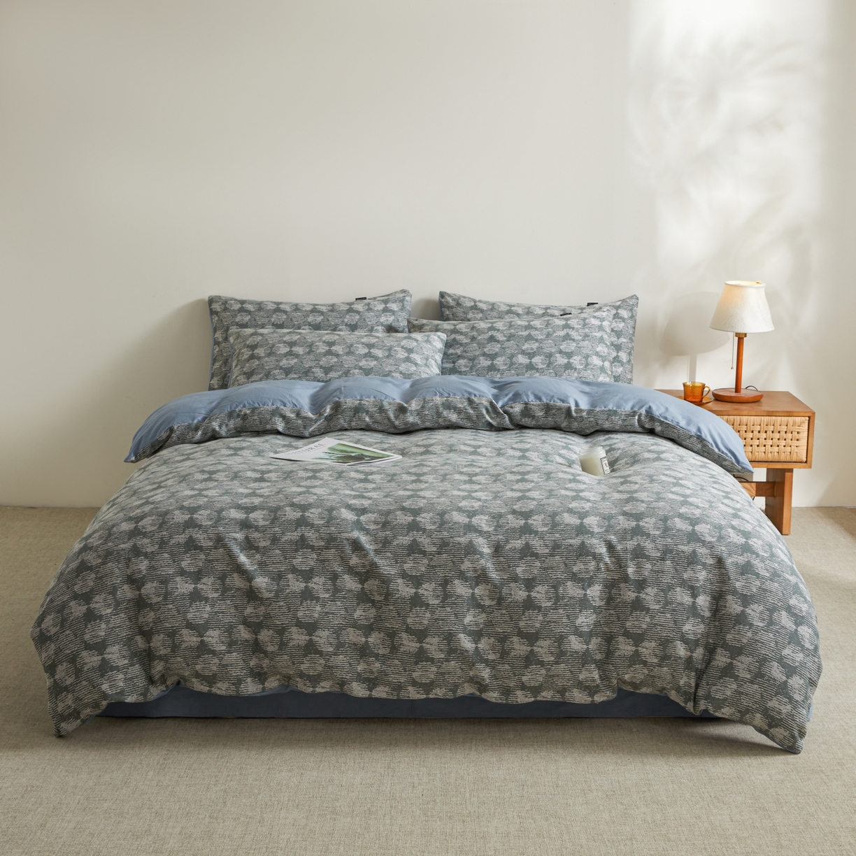 91家纺网 家纺一手货源 找家纺 乐家毛巾被（工厂自产自销） 2026新款40s全棉纯棉色织提花四件套 雾槿花簇