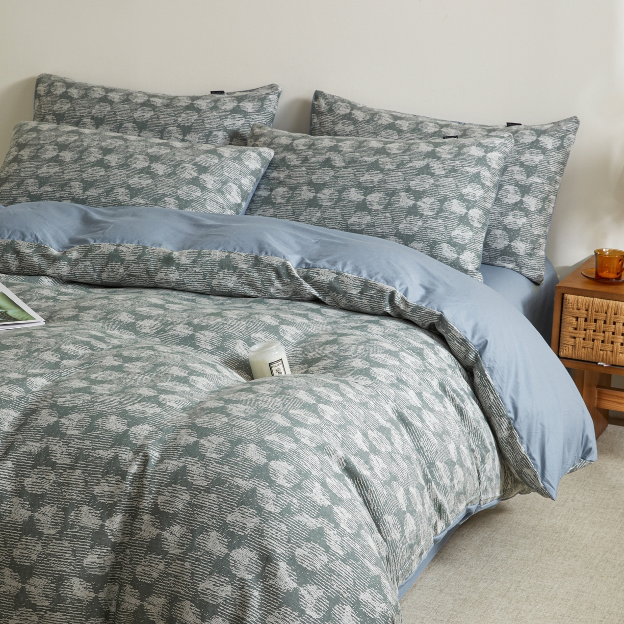 91家纺网 家纺一手货源 找家纺 乐家毛巾被（工厂自产自销） 2026新款40s全棉纯棉色织提花四件套 雾槿花簇