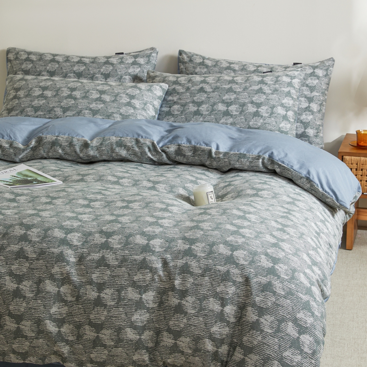 91家纺网 家纺一手货源 找家纺 乐家毛巾被（工厂自产自销） 2026新款40s全棉纯棉色织提花四件套 雾槿花簇