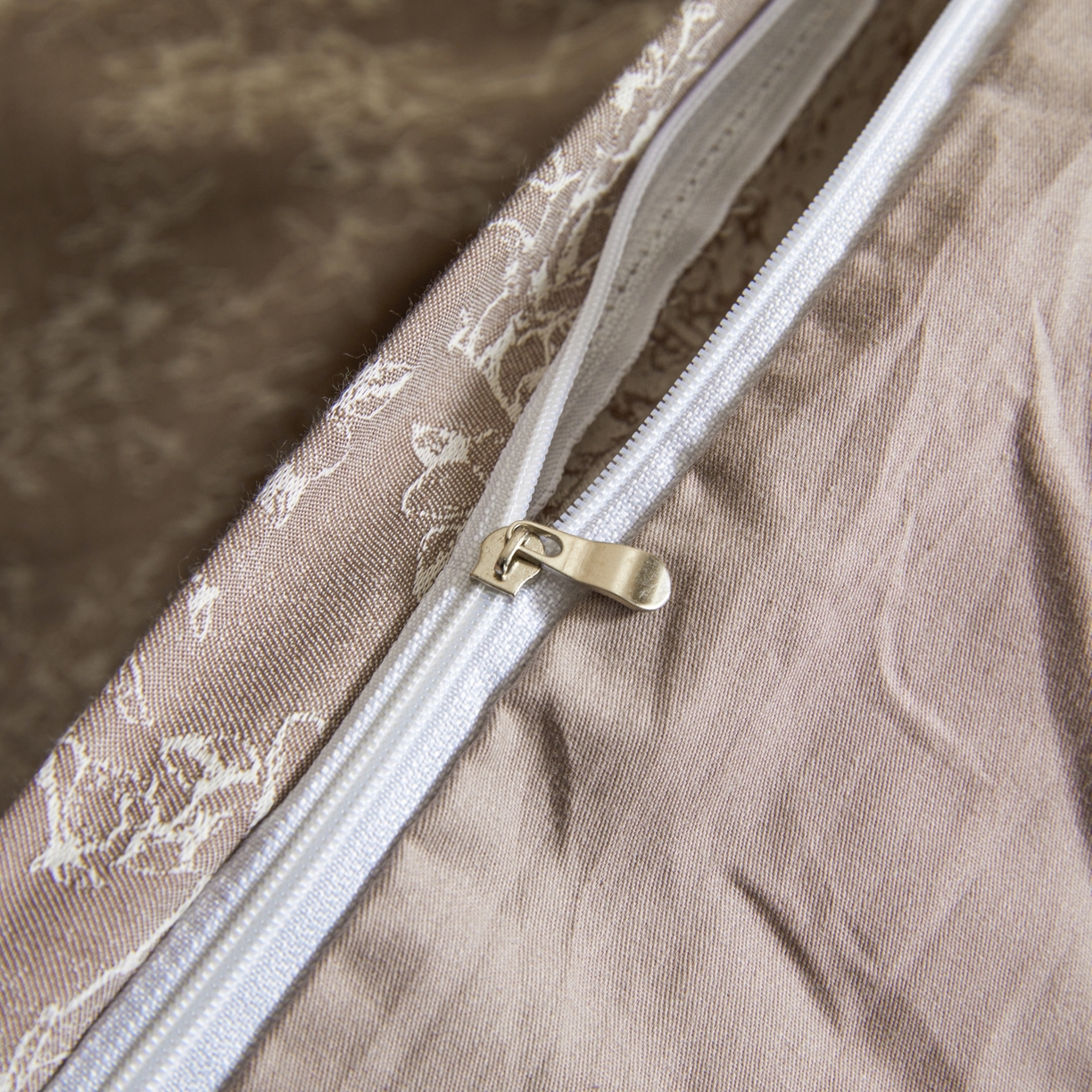 91家纺网 家纺一手货源 找家纺 乐家毛巾被（工厂自产自销） 2026新款40s全棉纯棉色织提花四件套 烟芙花眠