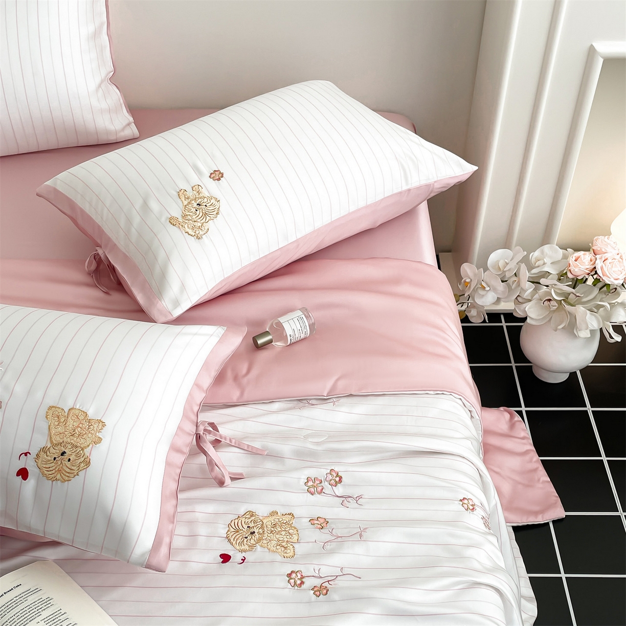 91家纺网 家纺一手货源 找家纺 （总）蓝米卡夫 2026夏季新款60S兰精天丝刺绣夏被夏凉被空调被四件套-幸运汪