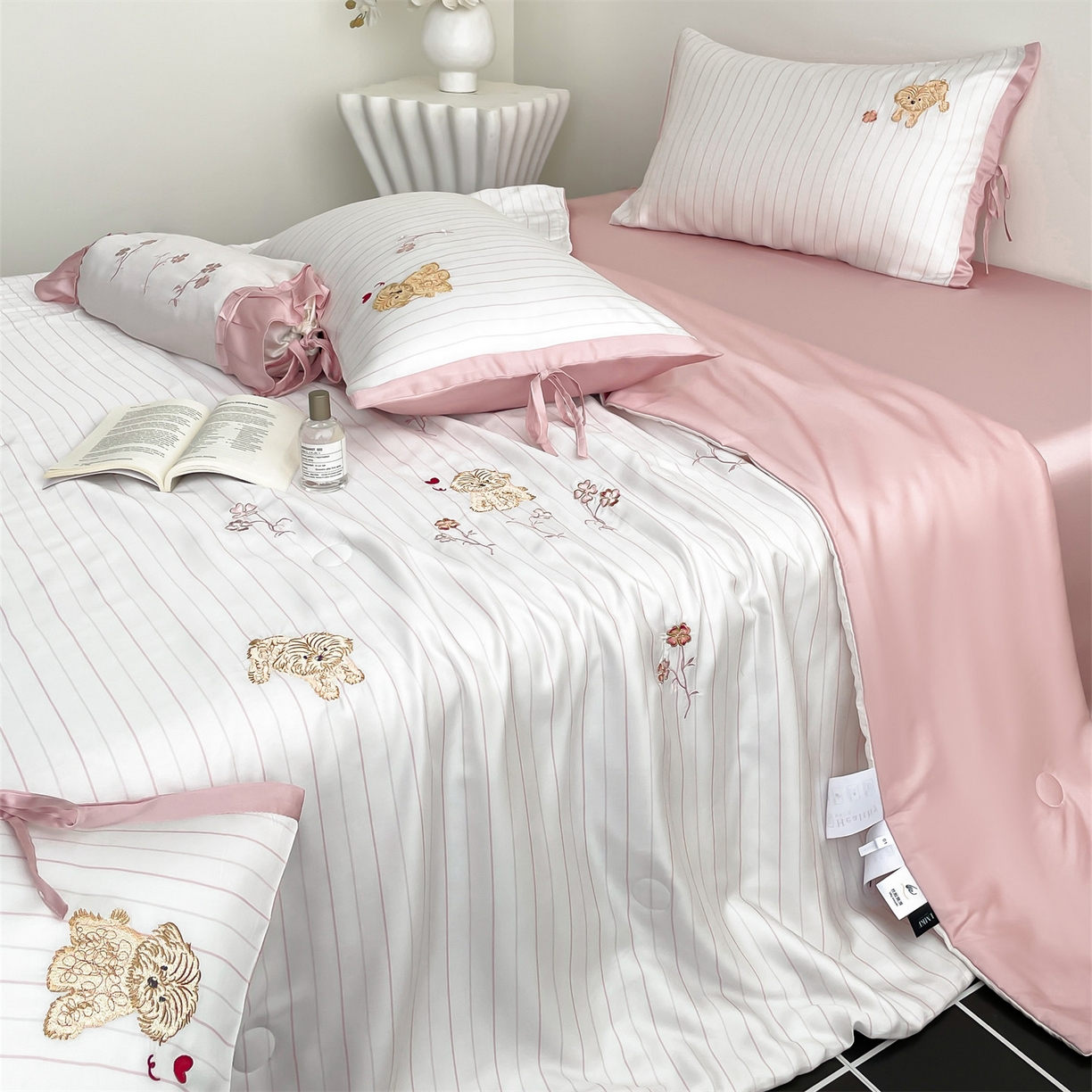 蓝米卡夫 2026夏季新款60S兰精天丝刺绣夏被夏凉被空调被四件套-幸运汪 幸运汪-粉