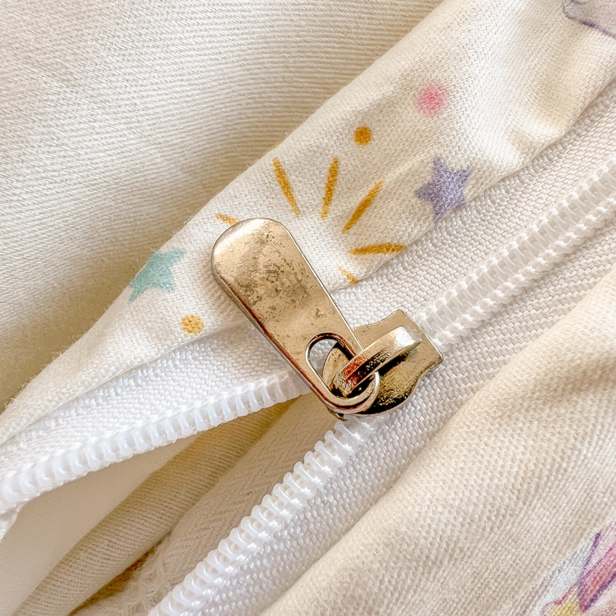 91家纺网 家纺一手货源 找家纺 （总）耀悦家纺 2026新款纯棉四件套正版授权三丽鸥卡通床单床笠被套枕套