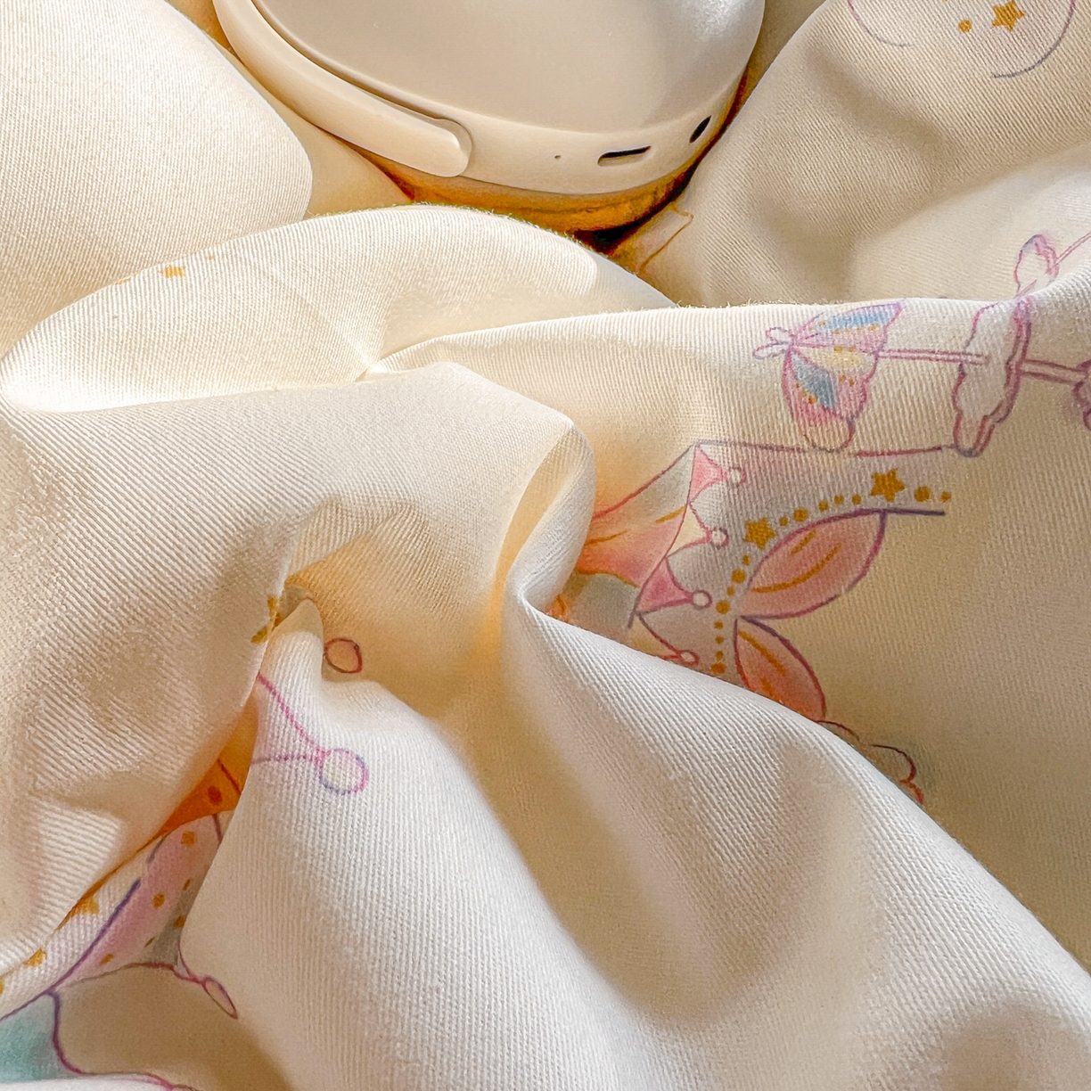 91家纺网 家纺一手货源 找家纺 （总）耀悦家纺 2026新款纯棉四件套正版授权三丽鸥卡通床单床笠被套枕套