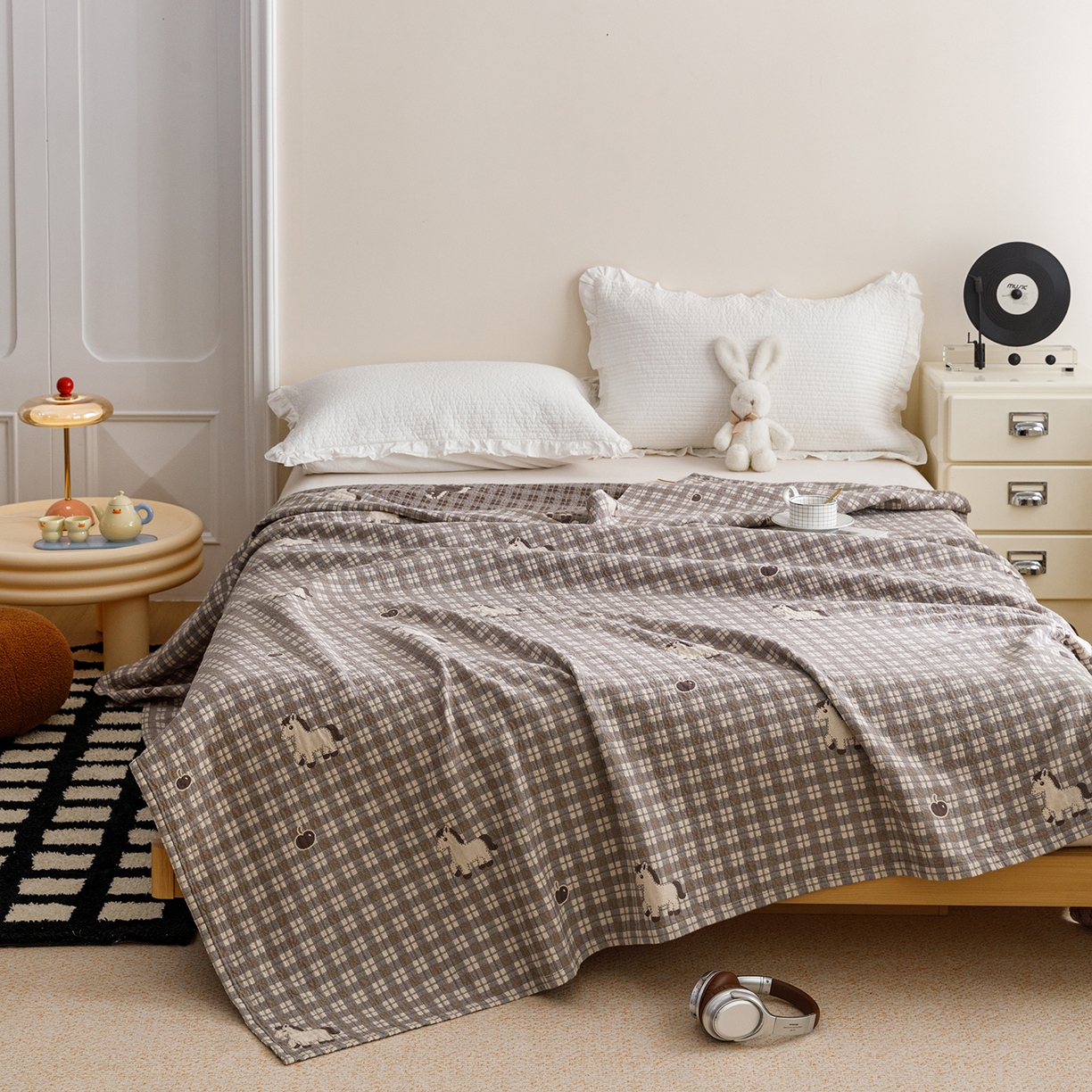 91家纺网 家纺一手货源 找家纺 （总）悦然毛巾被 2026春夏新款水洗色织提花全棉纯棉纱布毛巾被盖毯休闲夏被毛毯