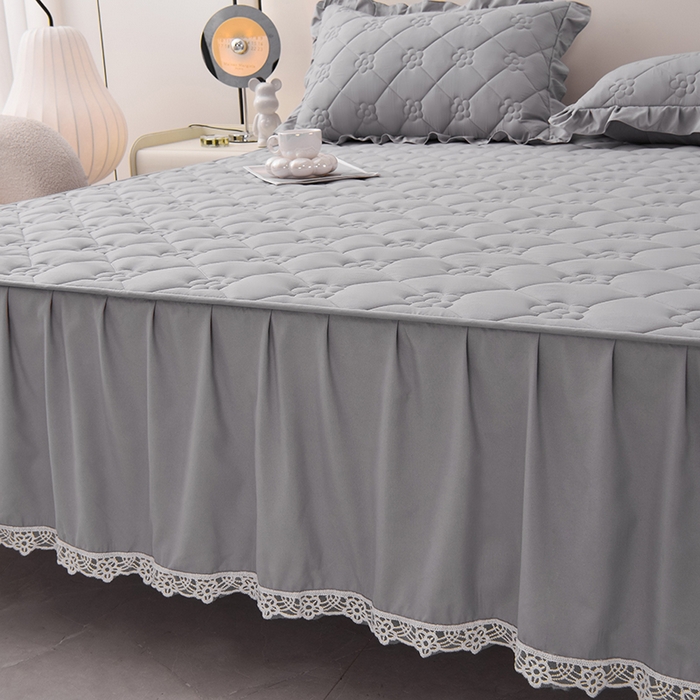 91家纺网 家纺一手货源 找家纺 乐蔻家纺 2026春夏新款A类磨毛原棉防水隔尿太阳花床裙床笠床笠单件 太阳花防水-夜灰