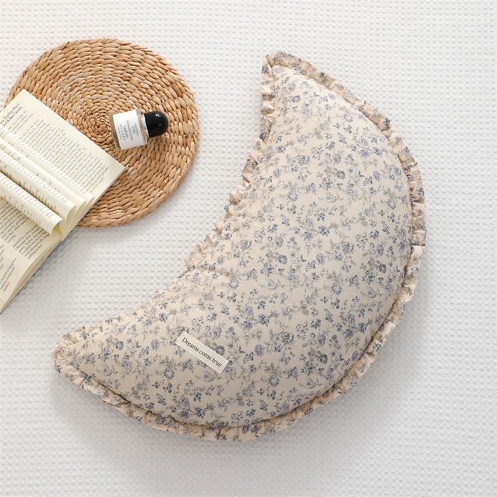 91家纺网 家纺一手货源 找家纺 （总）仁宇枕业 2026新款新品全棉小碎花月牙款荞麦腰枕头枕荞麦枕头枕芯