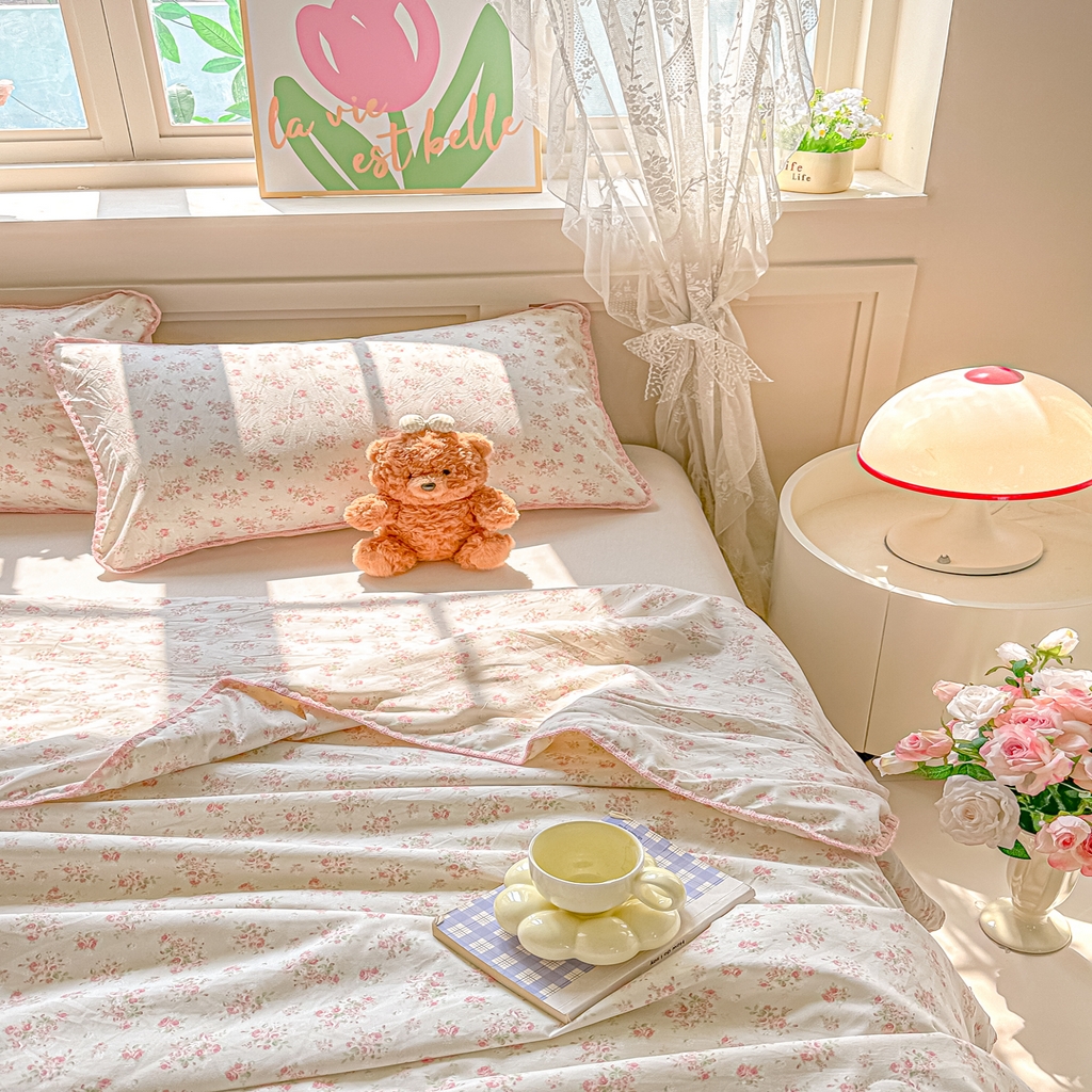 91家纺网 家纺一手货源 找家纺 归属 2026新款A类小碎花贝壳绣皱皱棉夏被夏凉被空调被 花莳