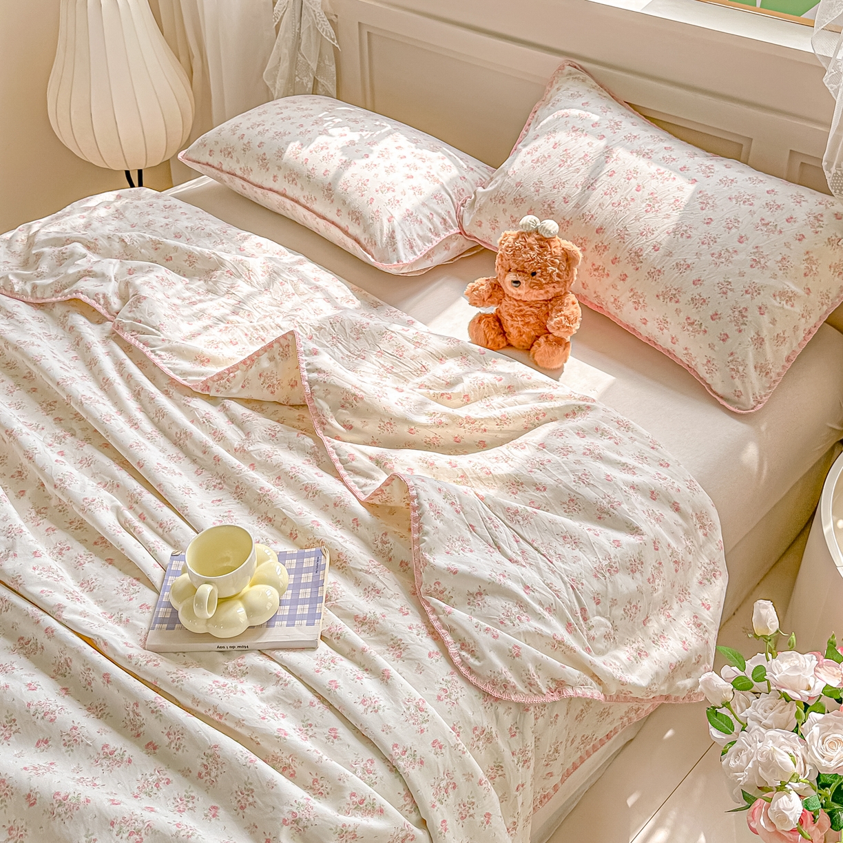 91家纺网 家纺一手货源 找家纺 归属 2026新款A类小碎花贝壳绣皱皱棉夏被夏凉被空调被 花莳