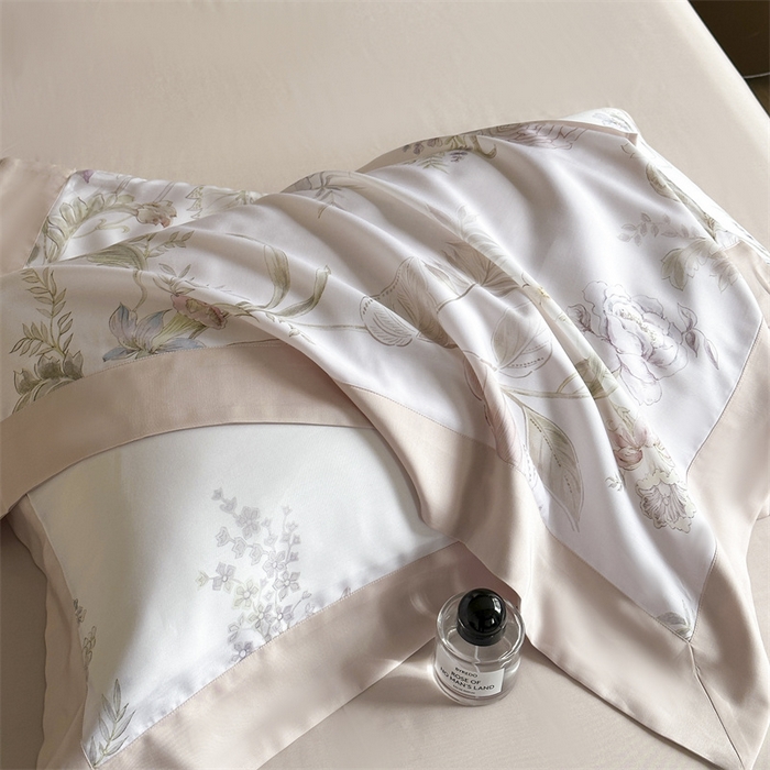 91家纺网 家纺一手货源 找家纺 蓝米卡夫 2026夏季新款50S天丝数码印花夏被夏凉被空调被四件套 春日落樱-粉