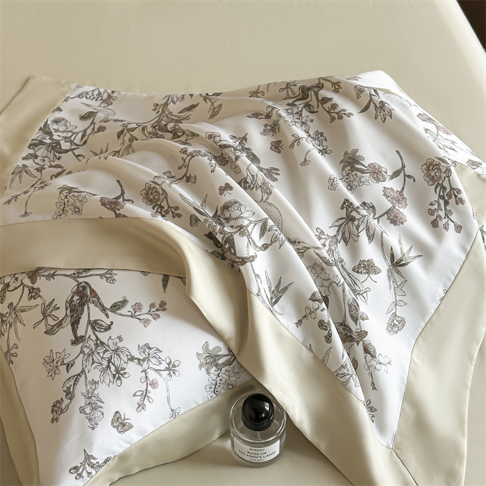 91家纺网 家纺一手货源 找家纺 蓝米卡夫 2026夏季新款50S天丝数码印花夏被夏凉被空调被四件套 春意