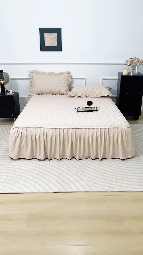 91家纺网 家纺一手货源 找家纺 乐蔻家纺 2026春夏新款新款A类原棉大豆夹棉床裙床笠四件套床笠单件-水仙花 水仙花-优雅驼