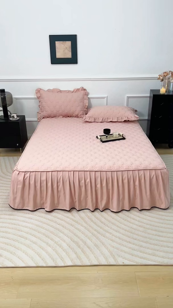 91家纺网 家纺一手货源 找家纺 乐蔻家纺 2026春夏新款新款A类原棉大豆夹棉床裙床笠四件套床笠单件-水仙花 水仙花-豆沙粉