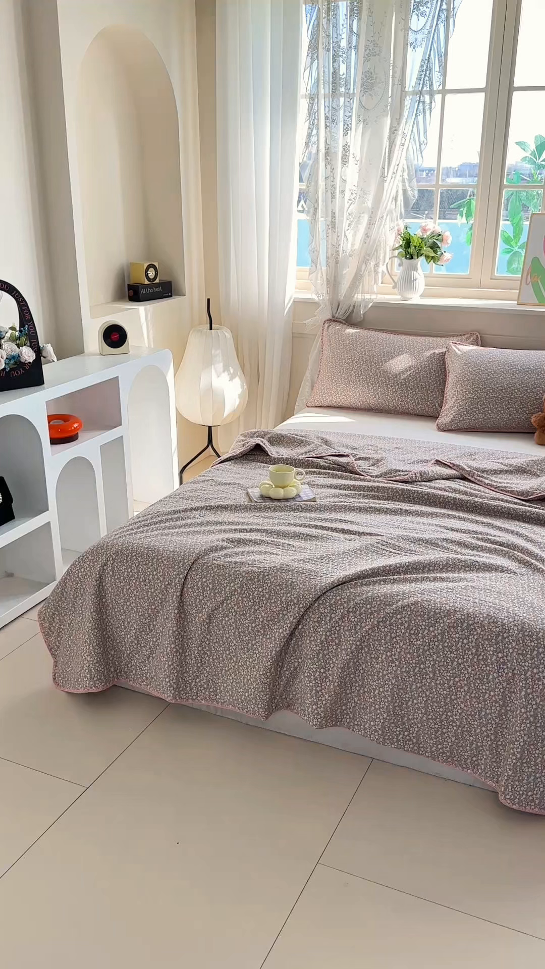 91家纺网 家纺一手货源 找家纺 归属 2026新款A类小碎花贝壳绣皱皱棉夏被夏凉被空调被 千叶密语