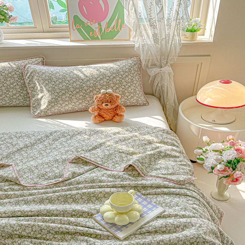 91家纺网 家纺一手货源 找家纺 归属 2026新款A类小碎花贝壳绣皱皱棉夏被夏凉被空调被 山野间