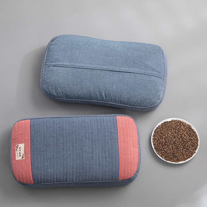 91家纺网 家纺一手货源 找家纺 （总）仁宇枕业 2026新款新品全棉简约款砂洗面包枕头水洗棉全荞麦颈椎枕头枕芯