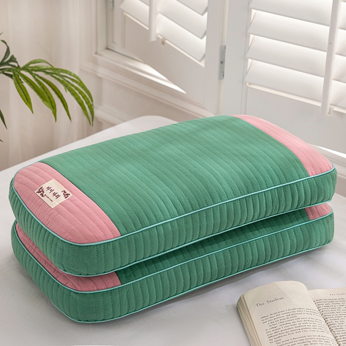 91家纺网 家纺一手货源 找家纺 （总）仁宇枕业 2026新款新品全棉简约款砂洗面包枕头水洗棉全荞麦颈椎枕头枕芯