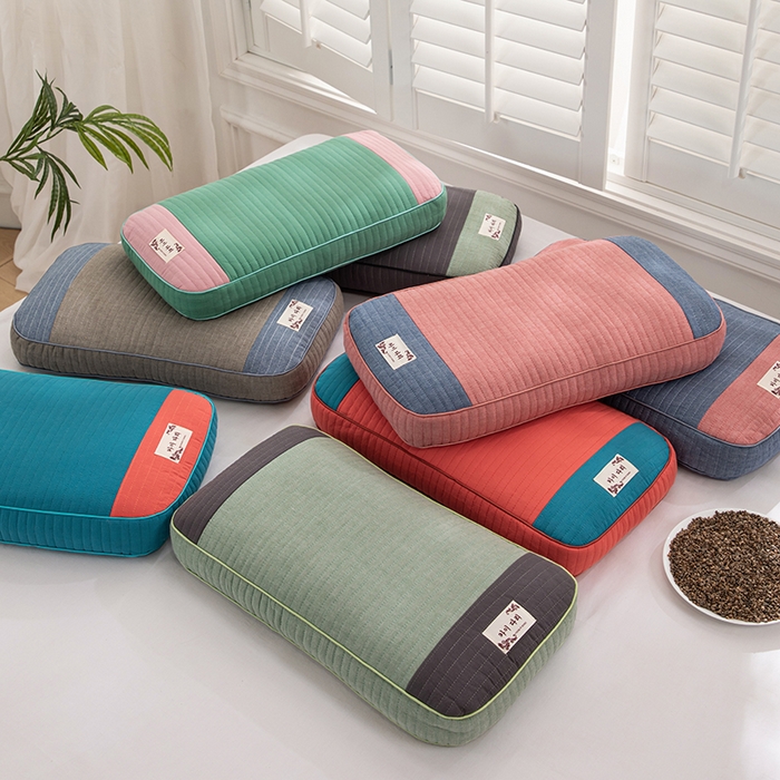 91家纺网 家纺一手货源 找家纺 （总）仁宇枕业 2026新款新品全棉简约款砂洗面包枕头水洗棉全荞麦颈椎枕头枕芯