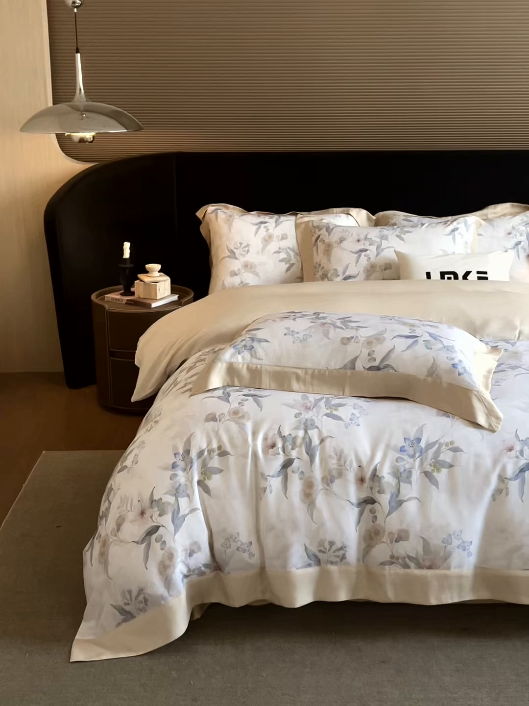 91家纺网 家纺一手货源 找家纺 蓝米卡夫 2026夏季新款50S天丝数码印花夏被夏凉被空调被四件套 蔓悦-兰