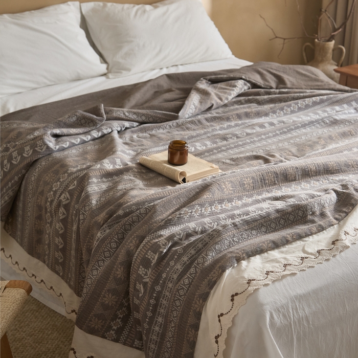 91家纺网 家纺一手货源 找家纺 大彩家居 2026新款全棉提花棉麻夏被夏凉被空调被 远山归音