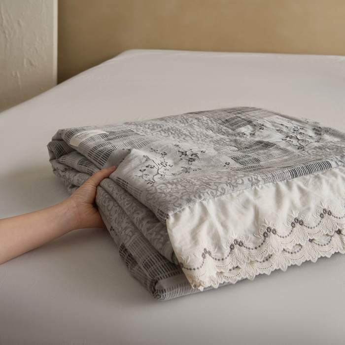 91家纺网 家纺一手货源 找家纺 大彩家居 2026新款全棉提花棉麻夏被夏凉被空调被 筑梦格