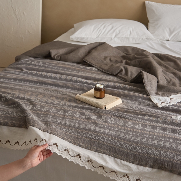 91家纺网 家纺一手货源 找家纺 大彩家居 2026新款全棉提花棉麻夏被夏凉被空调被 远山归音