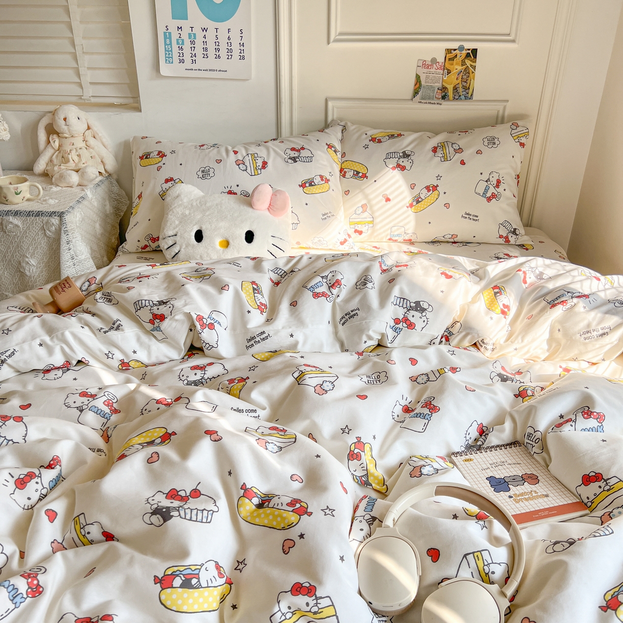 91家纺网 家纺一手货源 找家纺 耀悦家纺 2026新款纯棉四件套正版授权三丽鸥卡通床单床笠被套枕套 Hello Kitty牛奶