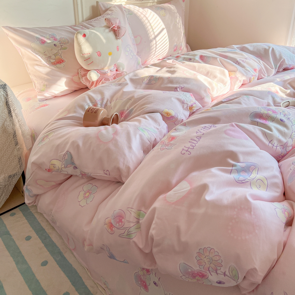 耀悦家纺 2026新款纯棉四件套正版授权三丽鸥卡通床单床笠被套枕套 Hello Kitty仙草